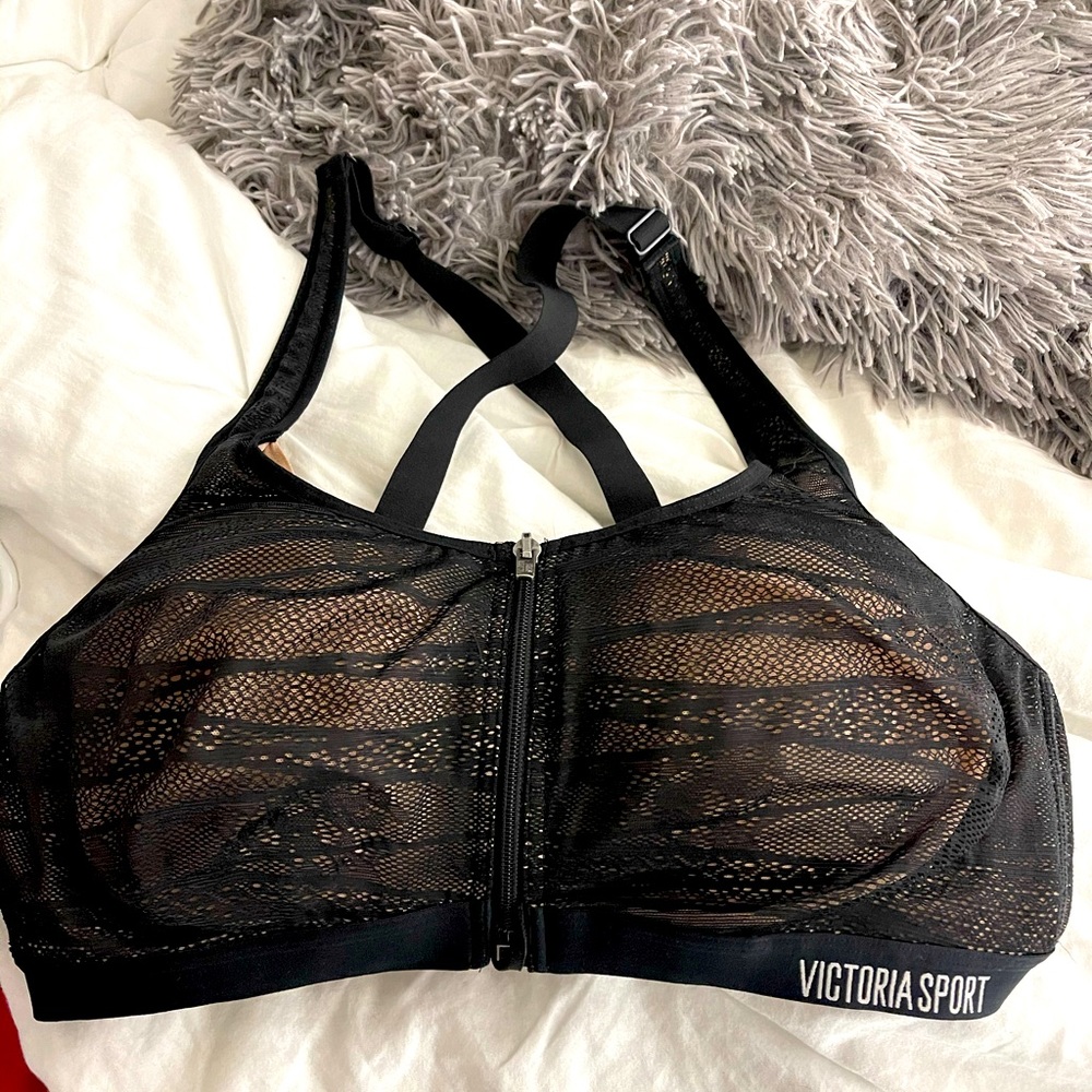 Victoria Secret Sports Bra
